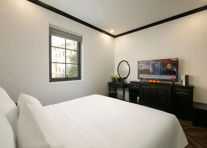 Hotel Elegant Boutique Hạ Long