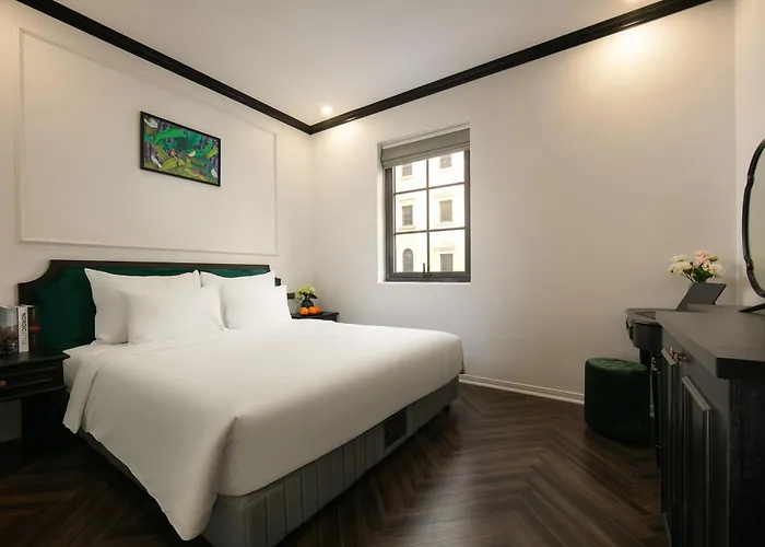 Hotel Elegant Boutique Hạ Long