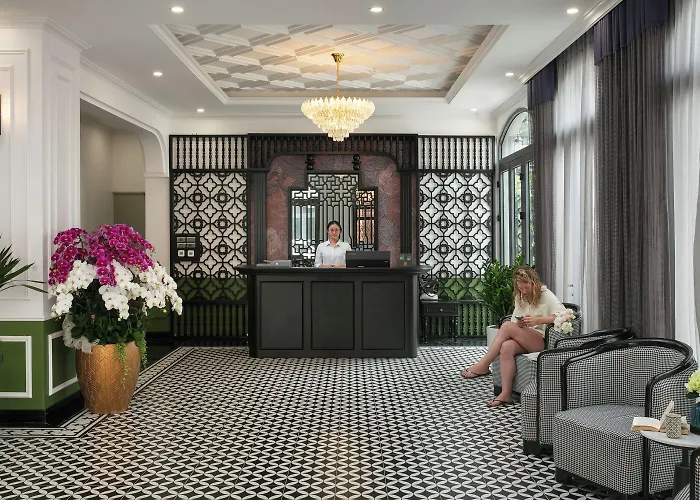 Hotel Elegant Boutique Hạ Long