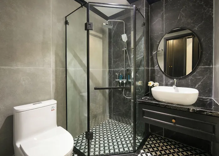 Elegant Boutique Hotel 4*
