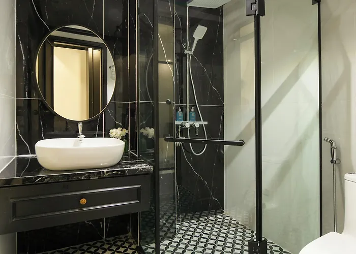 Elegant Boutique Hotel Hạ Long